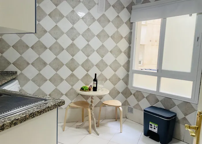 Sol De Con Vistas Al Mar, Piscina Y Cerca De La Playa Marbella