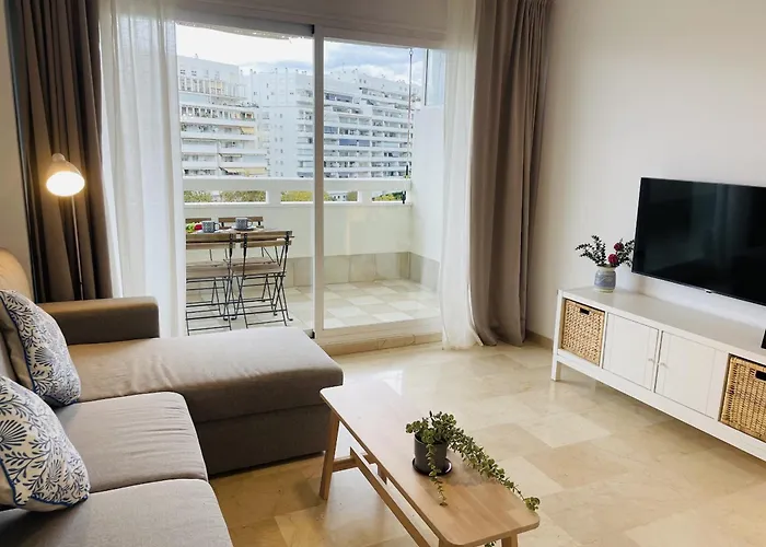 Sol De Con Vistas Al Mar, Piscina Y Cerca De La Playa