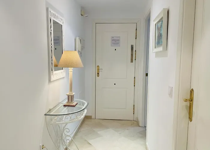 Sol De Con Vistas Al Mar, Piscina Y Cerca De La Playa Appartamento *