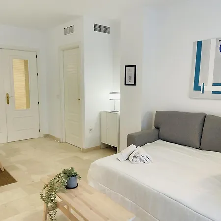 Sol De Con Vistas Al Mar, Piscina Y Cerca De La Playa * Marbellac