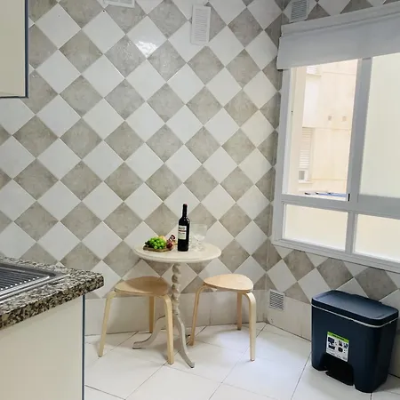 Sol De Con Vistas Al Mar, Piscina Y Cerca De La Playa Marbellac