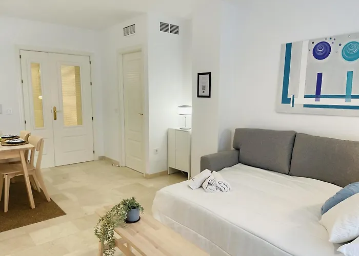 Sol De Con Vistas Al Mar, Piscina Y Cerca De La Playa * Marbella