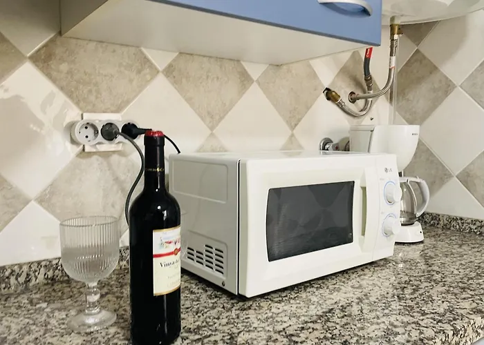 Sol De Con Vistas Al Mar, Piscina Y Cerca De La Playa Daire Marbella