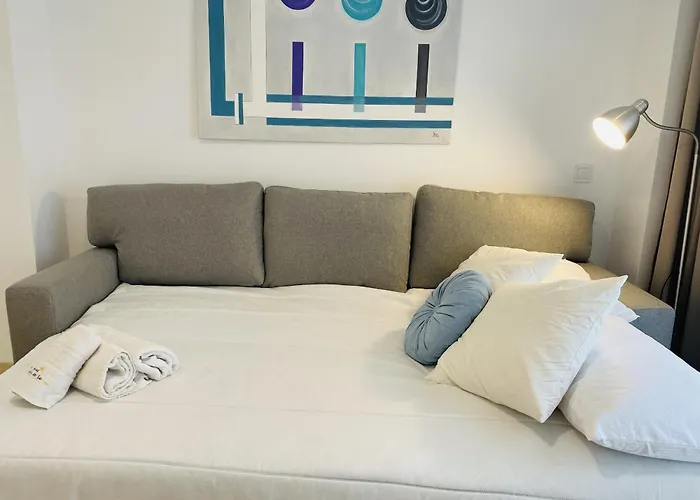 Daire Sol De Con Vistas Al Mar, Piscina Y Cerca De La Playa