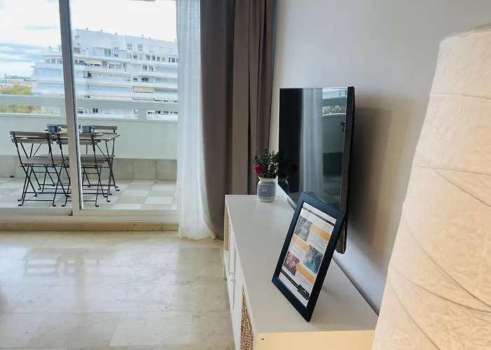 Sol De Con Vistas Al Mar, Piscina Y Cerca De La Playa *