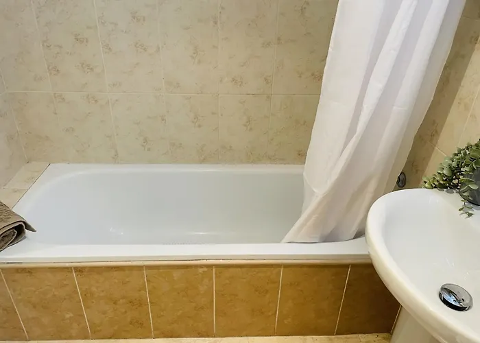 Sol De Con Vistas Al Mar, Piscina Y Cerca De La Playa *